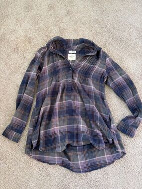America Eagle Plaid Button-Front Tunic Top in Navy and Lavender